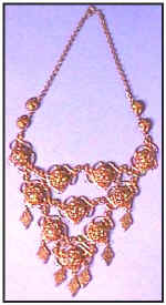 necklace~tier1.jpg (33466 bytes)